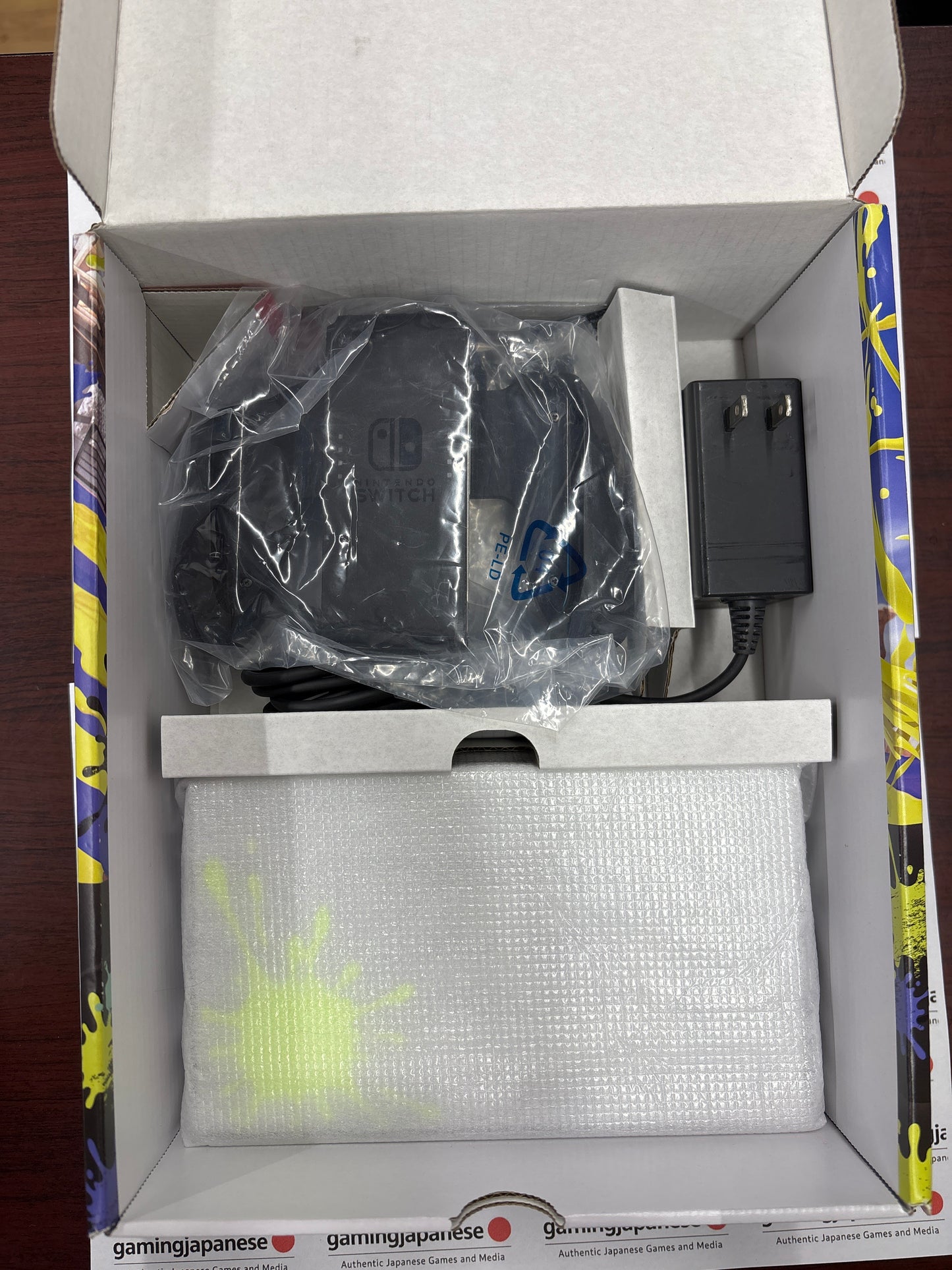 Nintendo Switch OLED (Nintendo Switch 有機ELモデル) <console — Splatoon 3 Edition> Japanese Import {used}