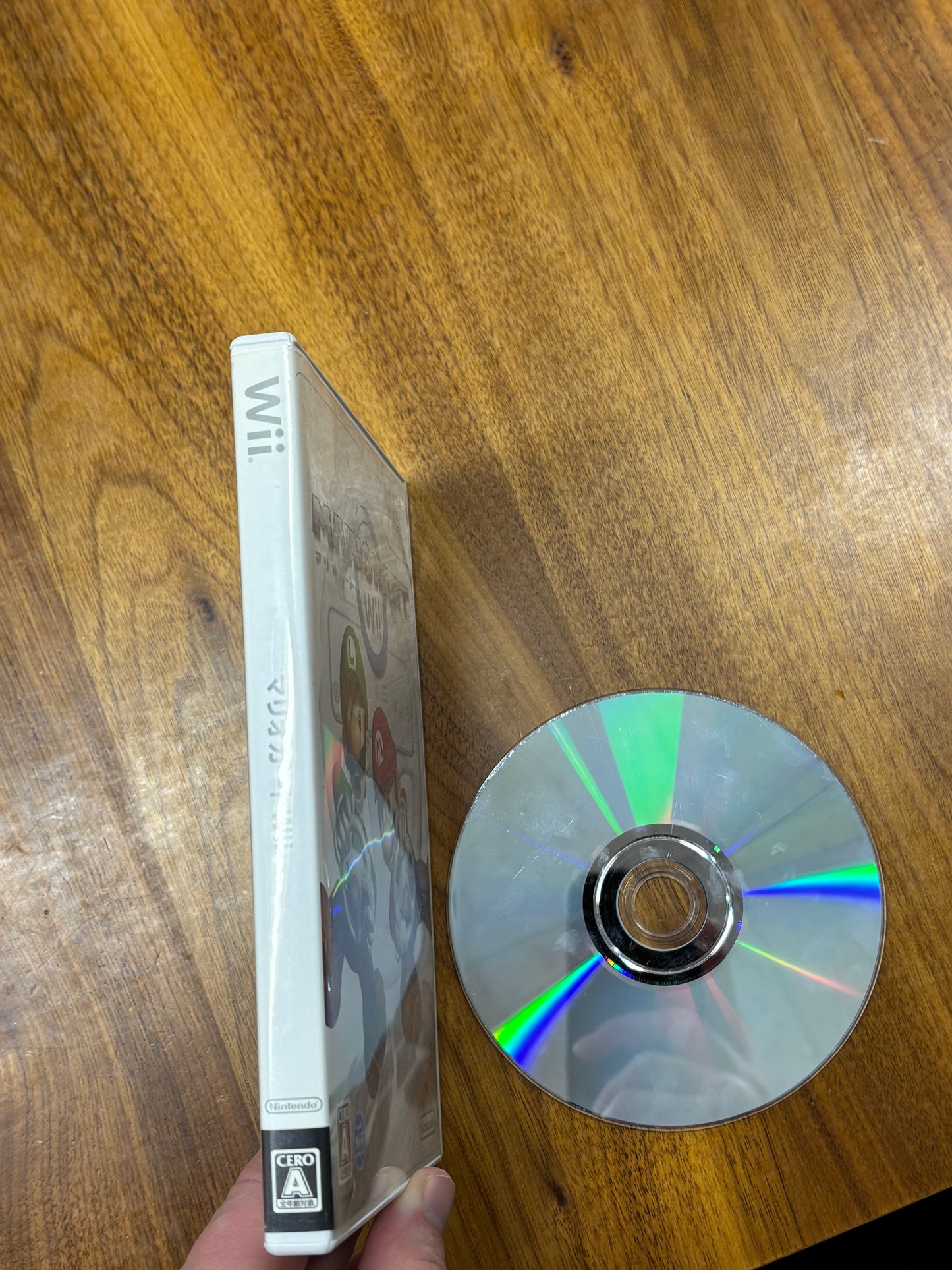 Mario Kart Wii (マリオカートWii) [Wii] <case + disc + manual> Japanese Import NTSC-J {used}
