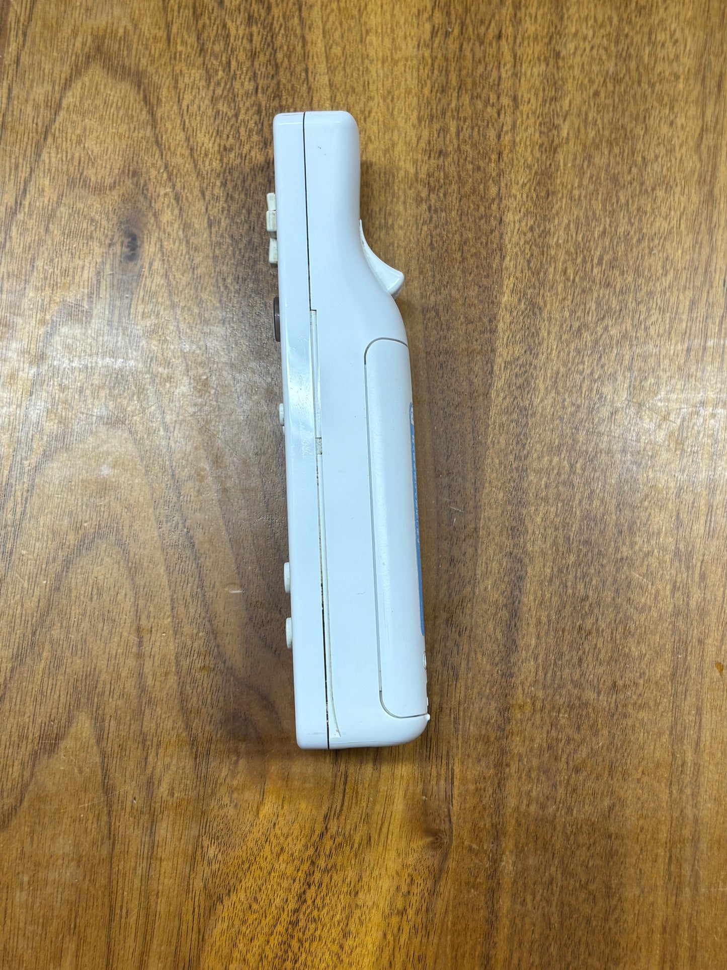 Wii Remote (Wiiリモコン) [Wii] <remote only> Japanese Import NTSC-J {used}